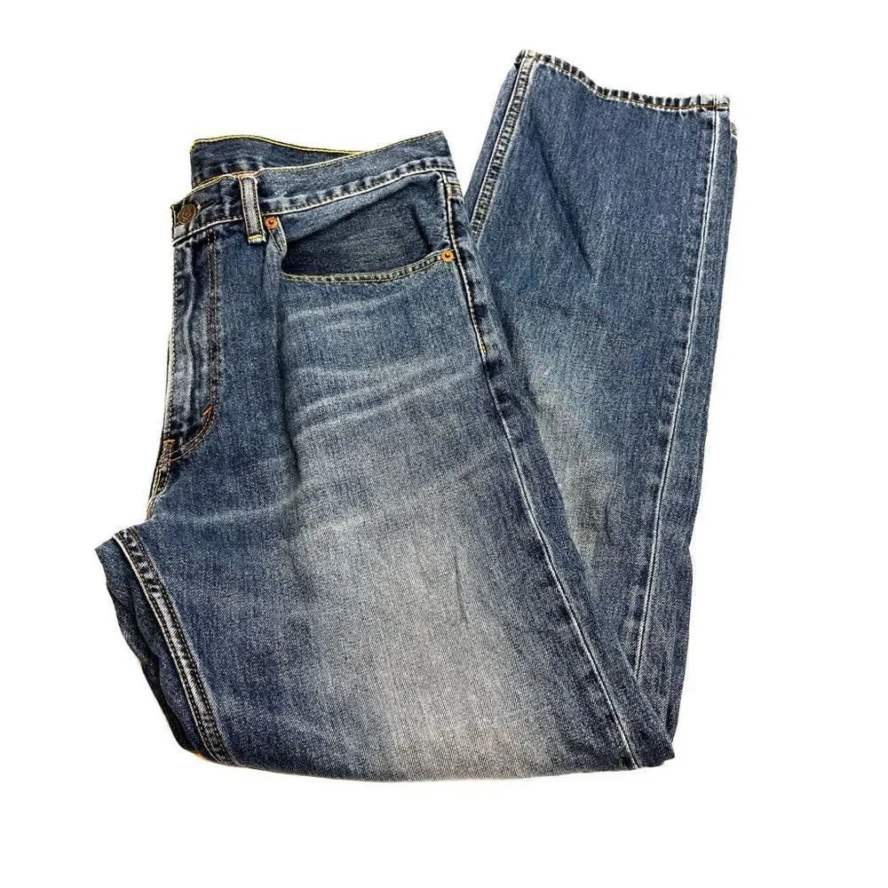 Levi’s 505 medium wash jeans size 34 X 32